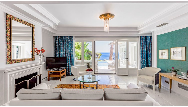 The Danai, Халкидики